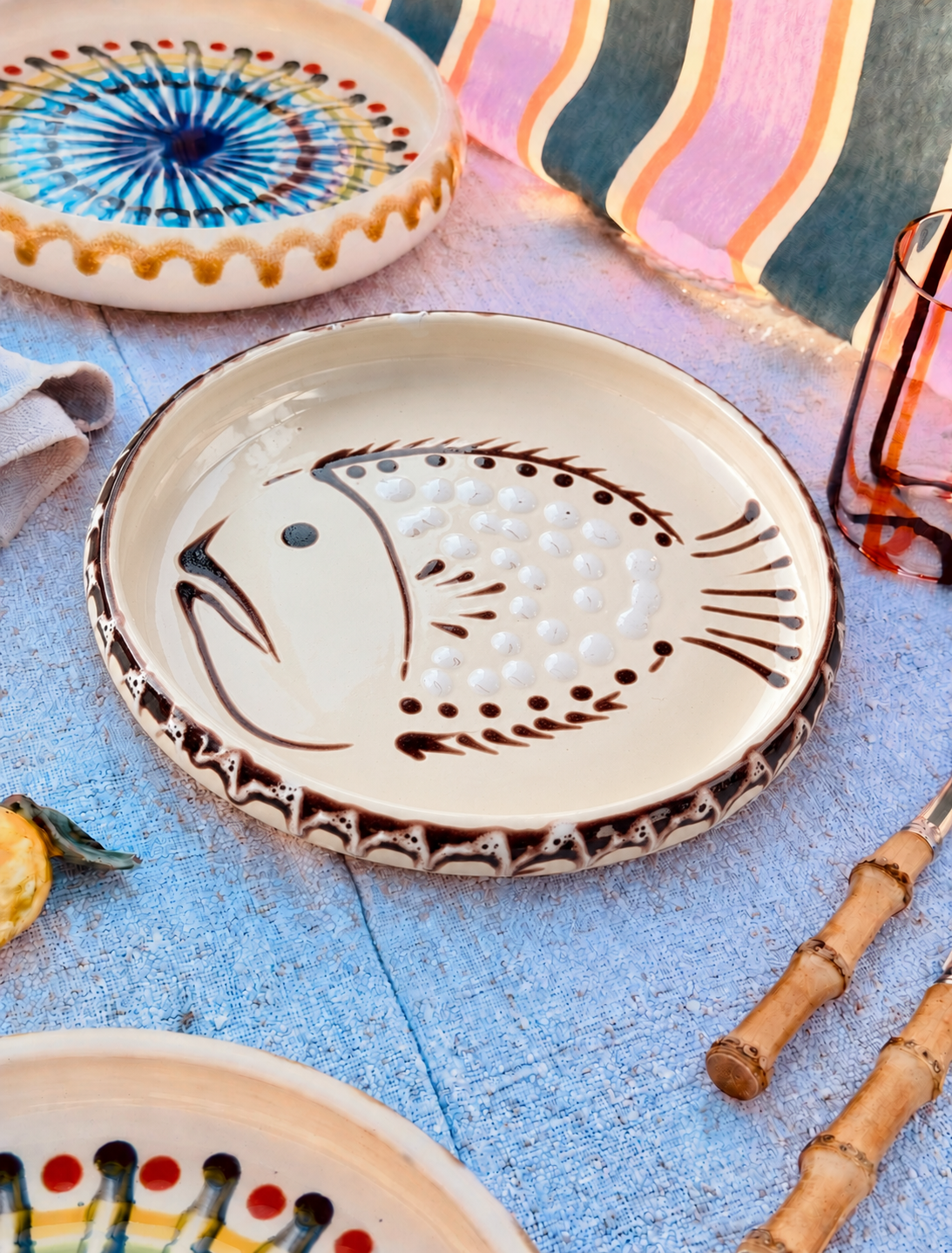 Unique Italian Pasta Plate 25cm "Crazy Fish" – Handmade in Puglia
