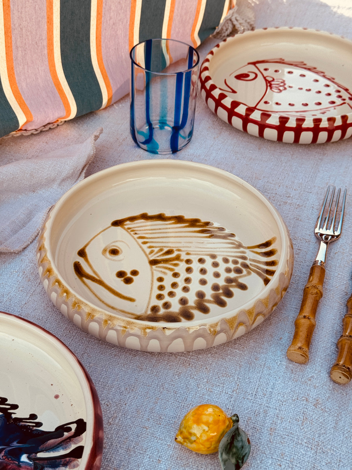 Unique Italian Pasta Plate 25cm "Crazy Fish" – Handmade in Puglia