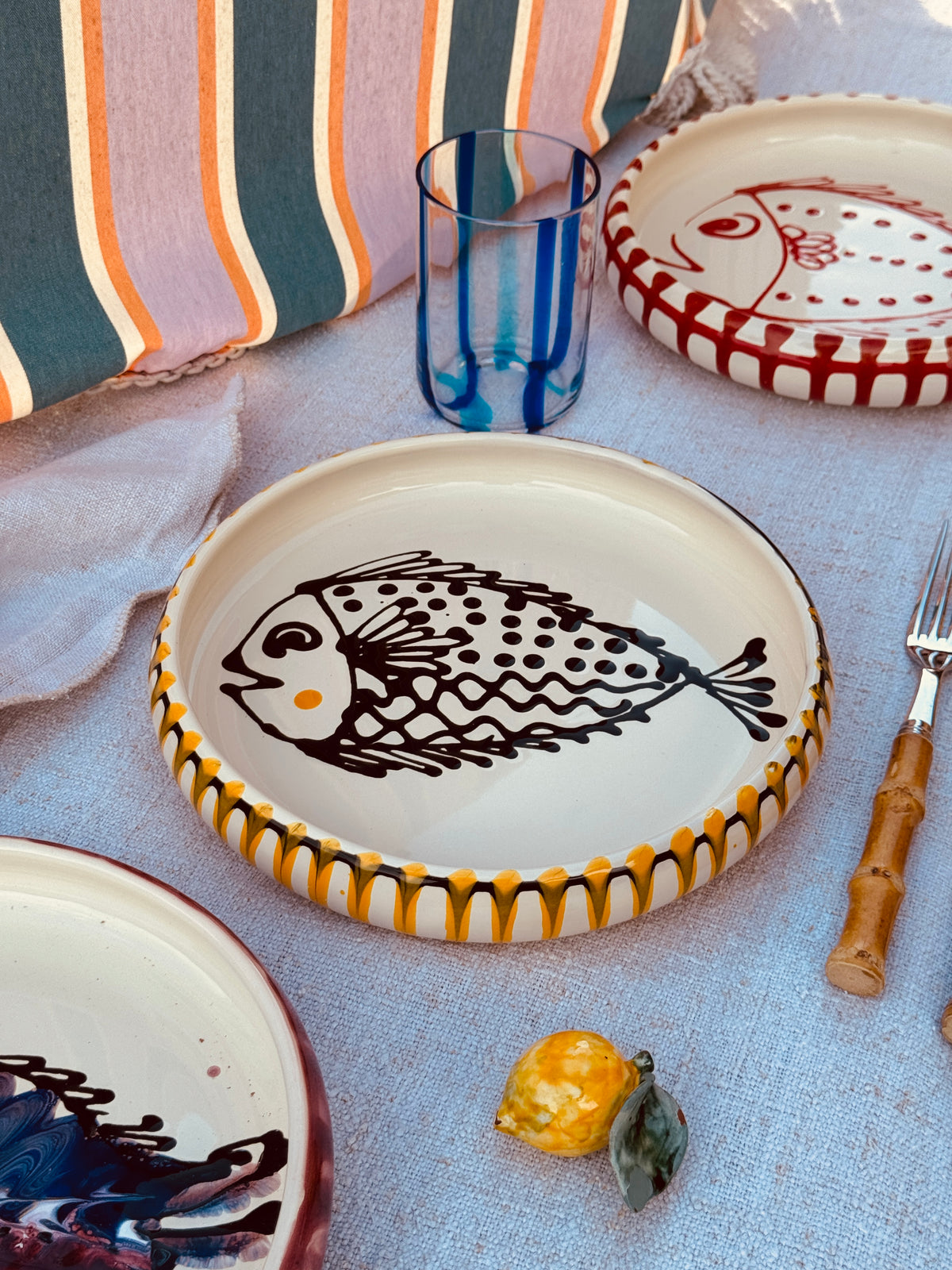 Unique Italian Pasta Plate 25cm "Crazy Fish" – Handmade in Puglia