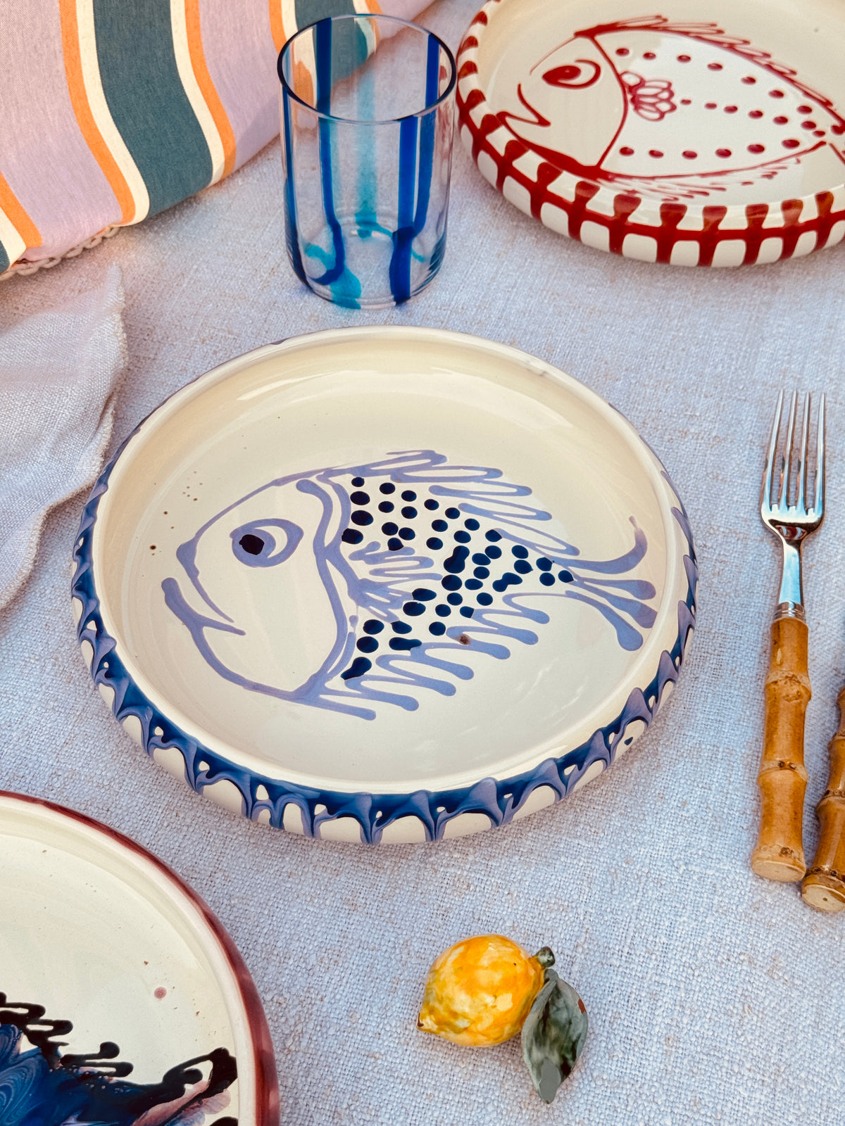 Unique Italian Pasta Plate 25cm "Crazy Fish" – Handmade in Puglia