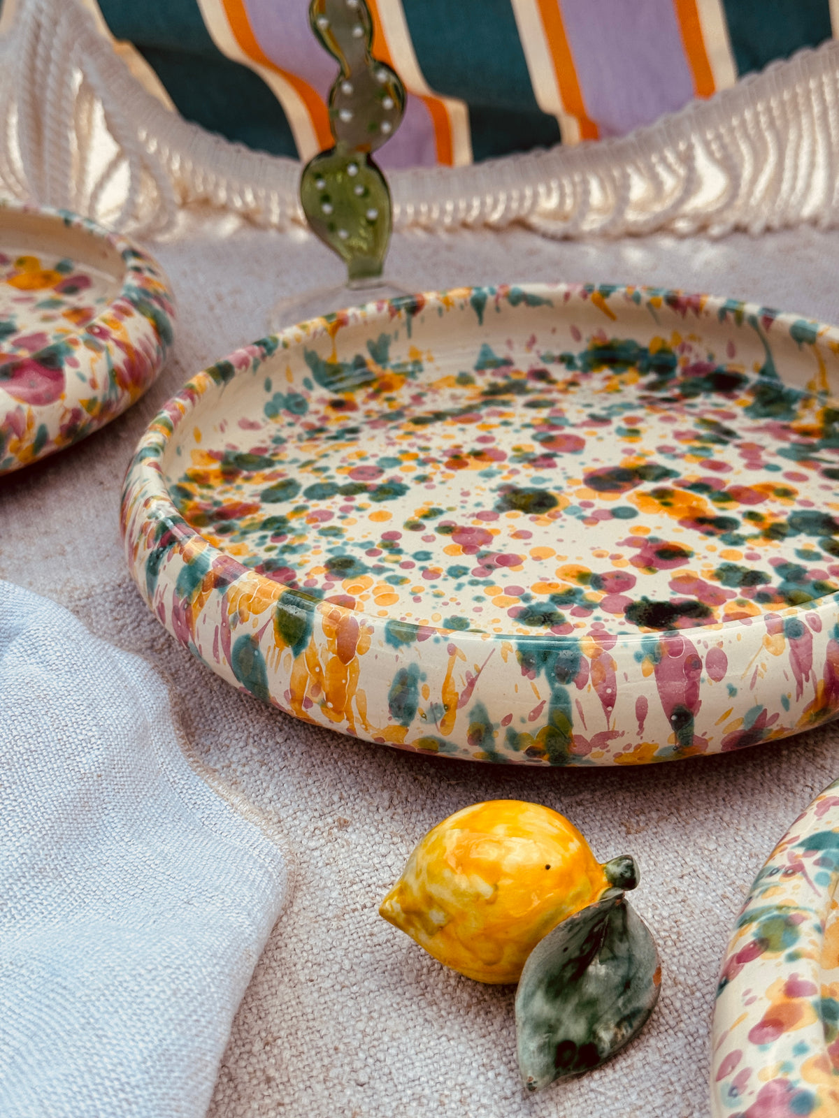 an Ceramic Pasta Plate 25cm | Handmade Schizzato "Colori Fantasia"