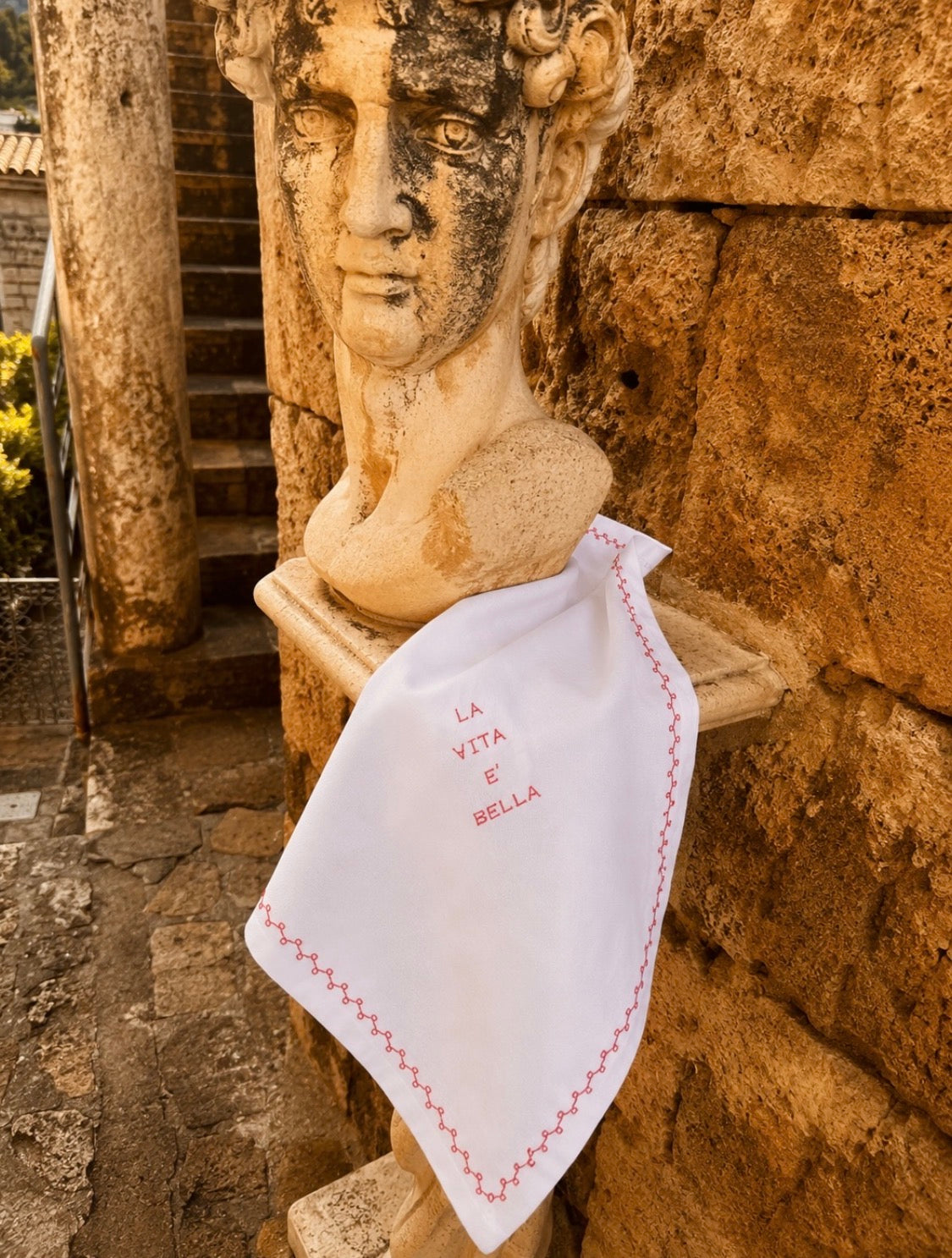 Handmade Italian Cotton/ LinenNapkins "La vita e Bella"