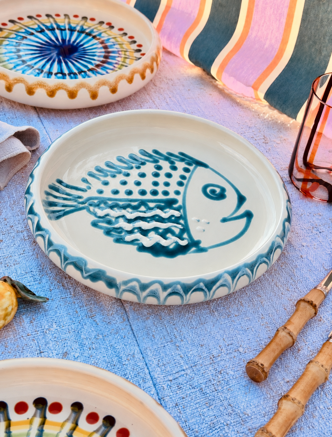 Unique Italian Pasta Plate 25cm "Crazy Fish" – Handmade in Puglia