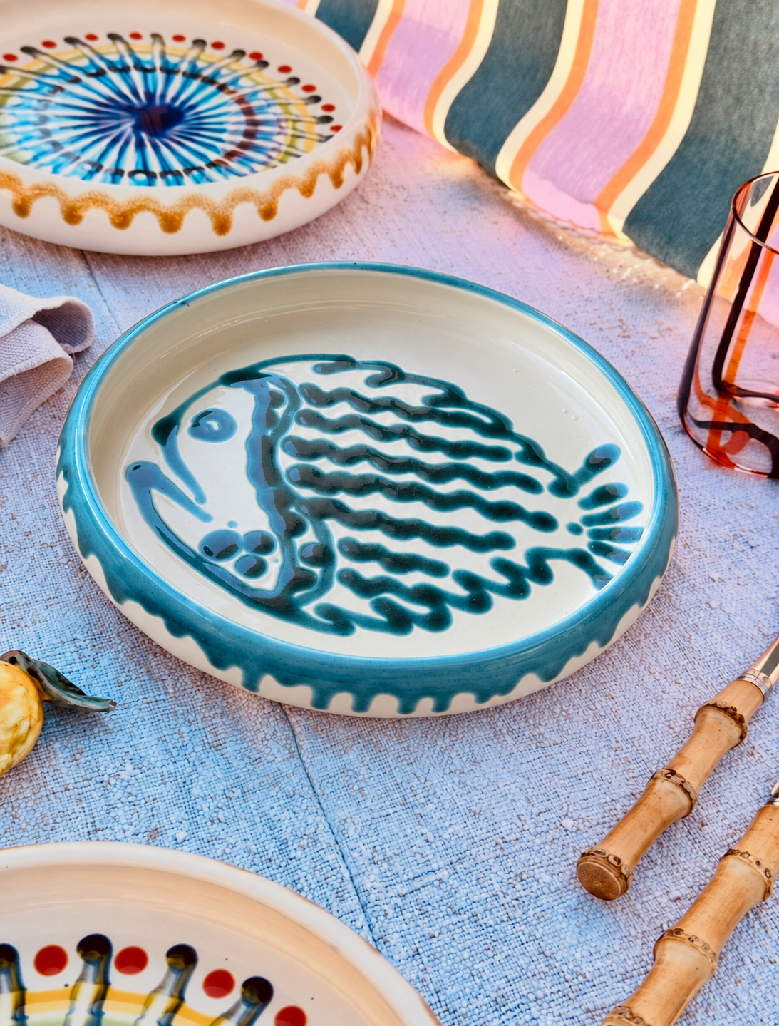 Unique Italian Pasta Plate 25cm "Crazy Fish" – Handmade in Puglia