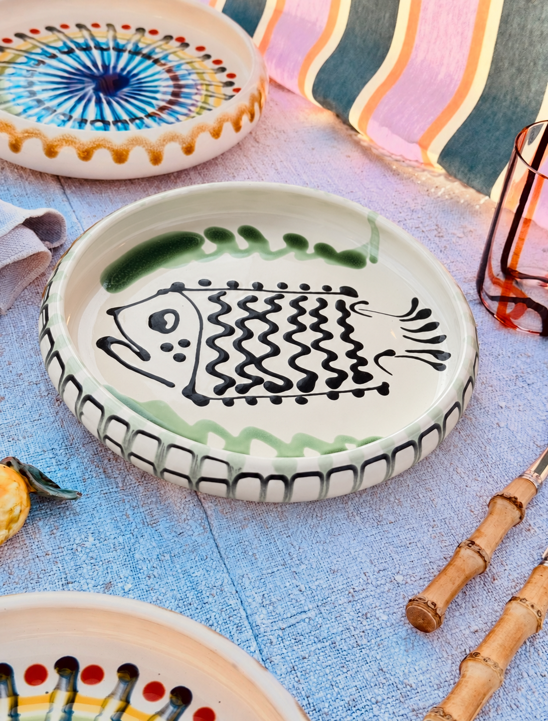 Unique Italian Pasta Plate 25cm "Crazy Fish" – Handmade in Puglia