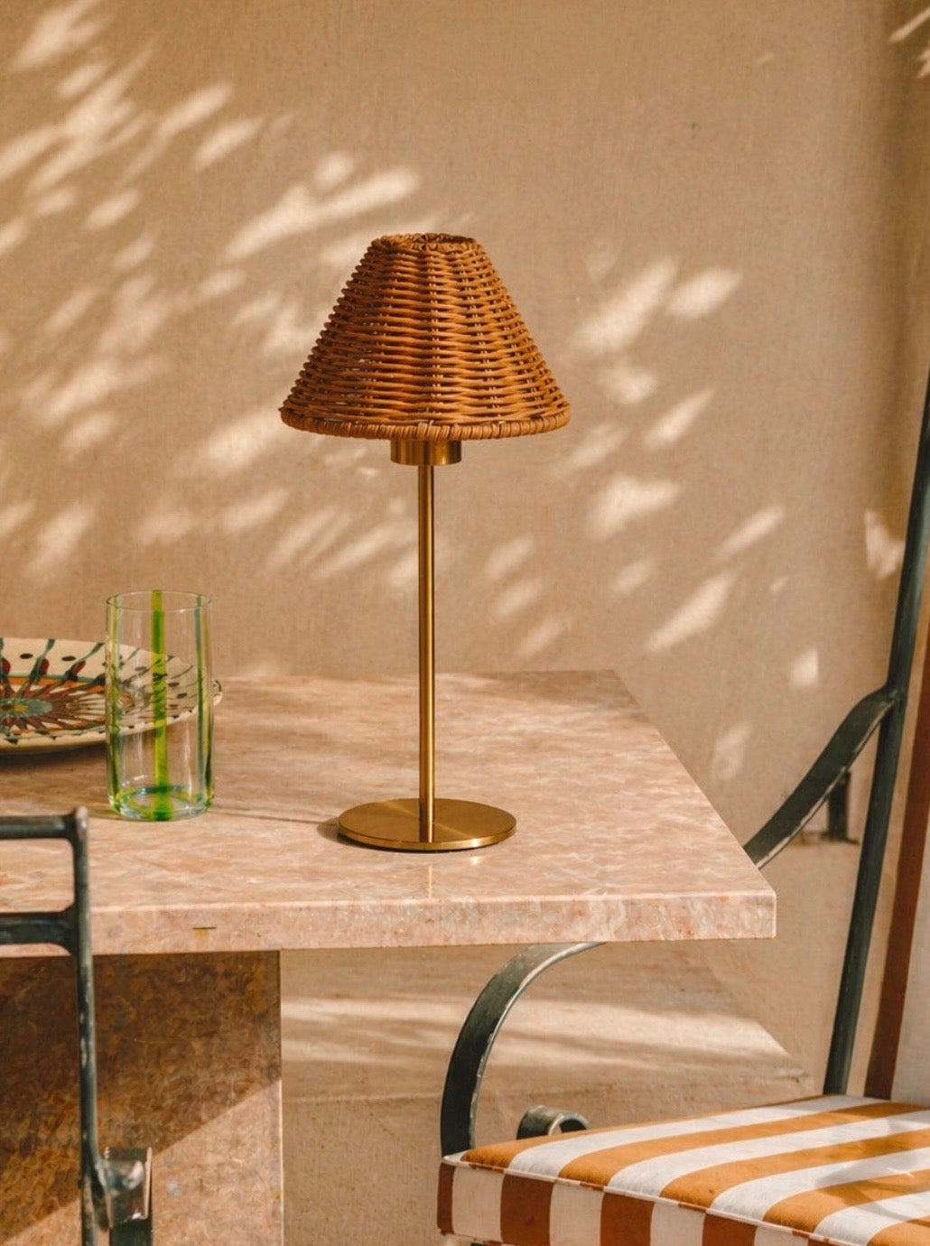 Luma Riva Cordless Rattan Table Lamp – Rechargeable LED Lamp with Touch Dimmer – Mediterranean Lighting