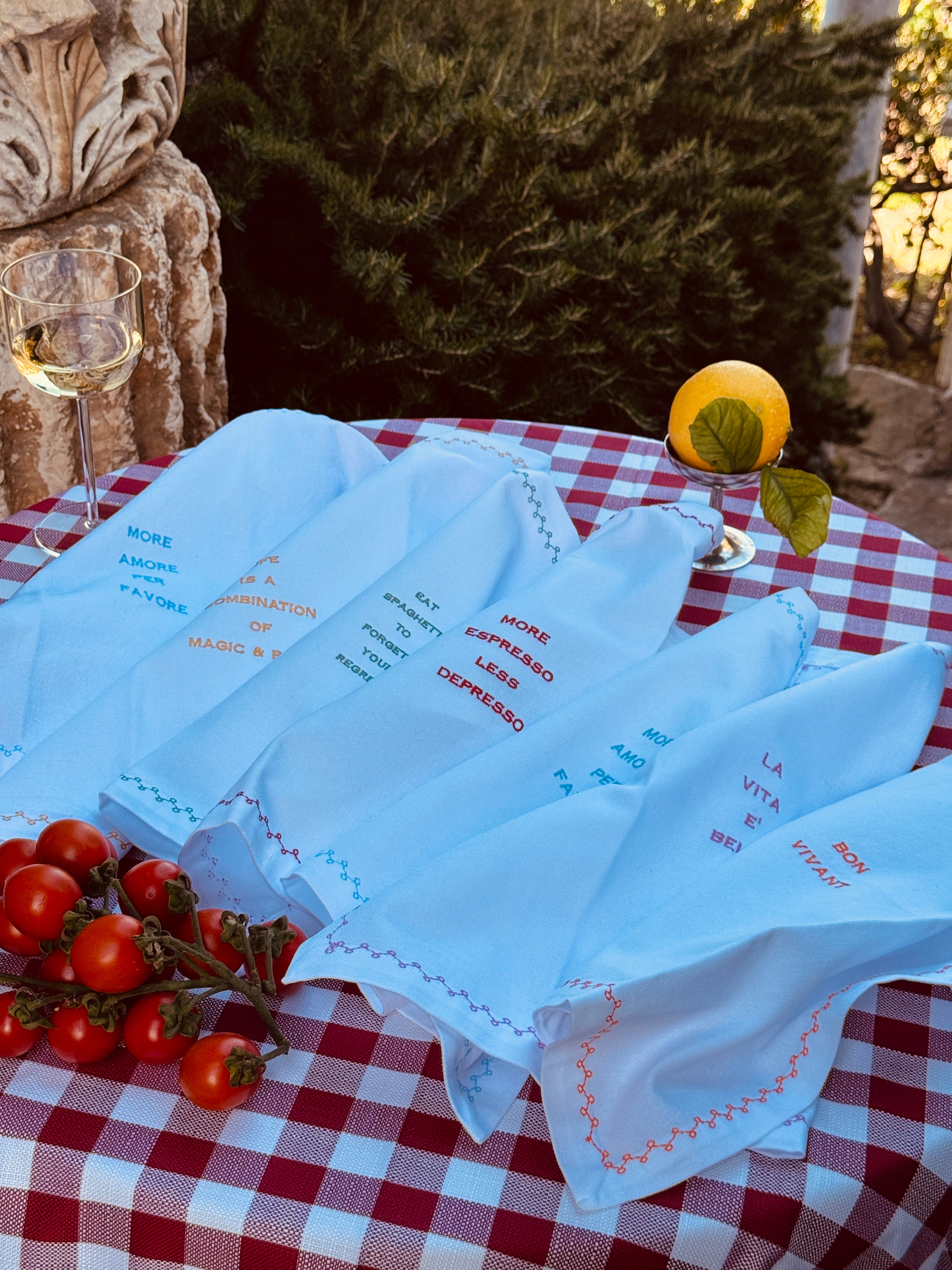 Handmade Italian Cotton/ LinenNapkins Set of 6 "La Dolce Vita Quotes Collection"