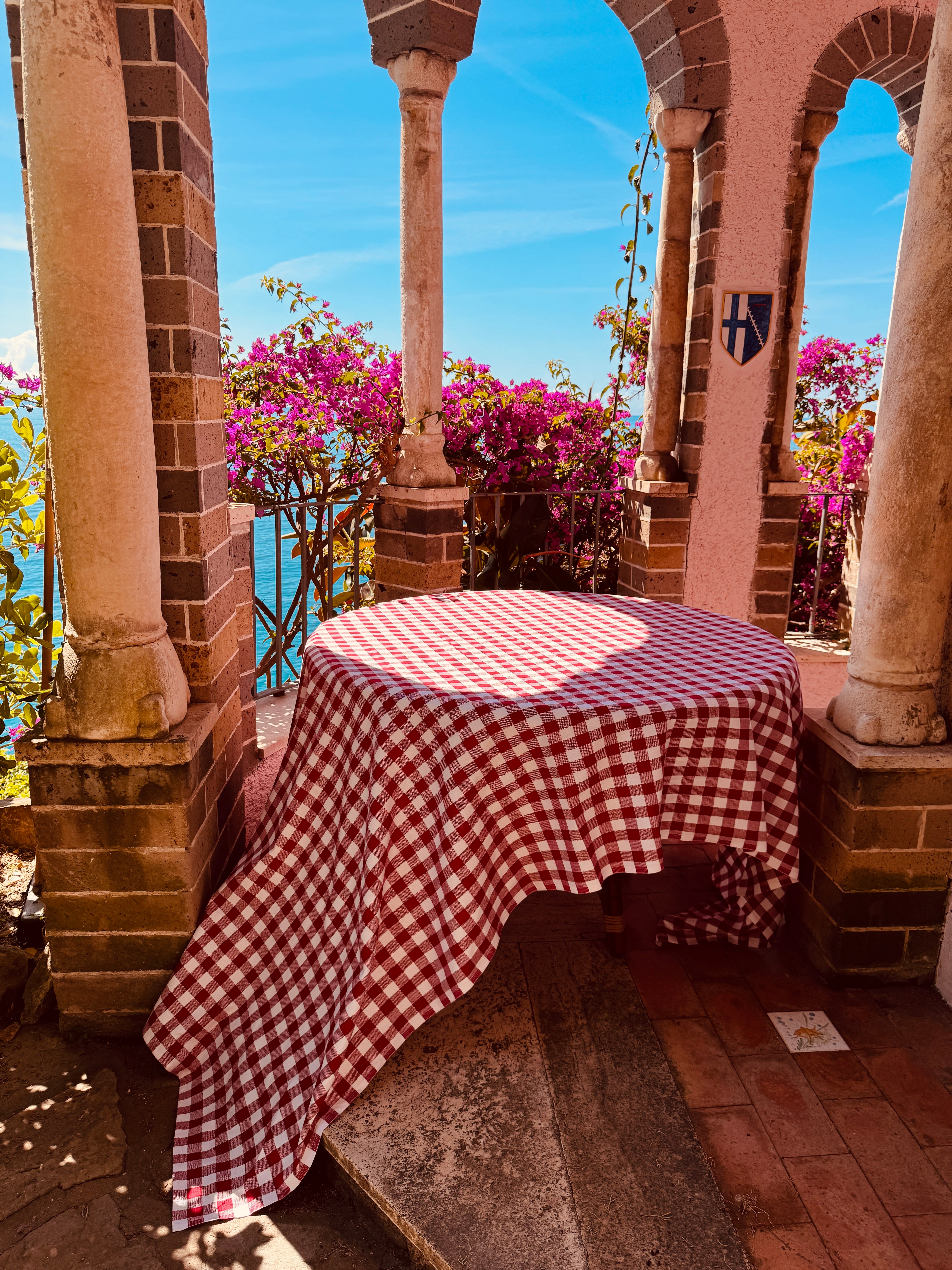 Luxury Italian Tablecloth 180 × 250 cm | "Trattoria Rosso Amalfi"
