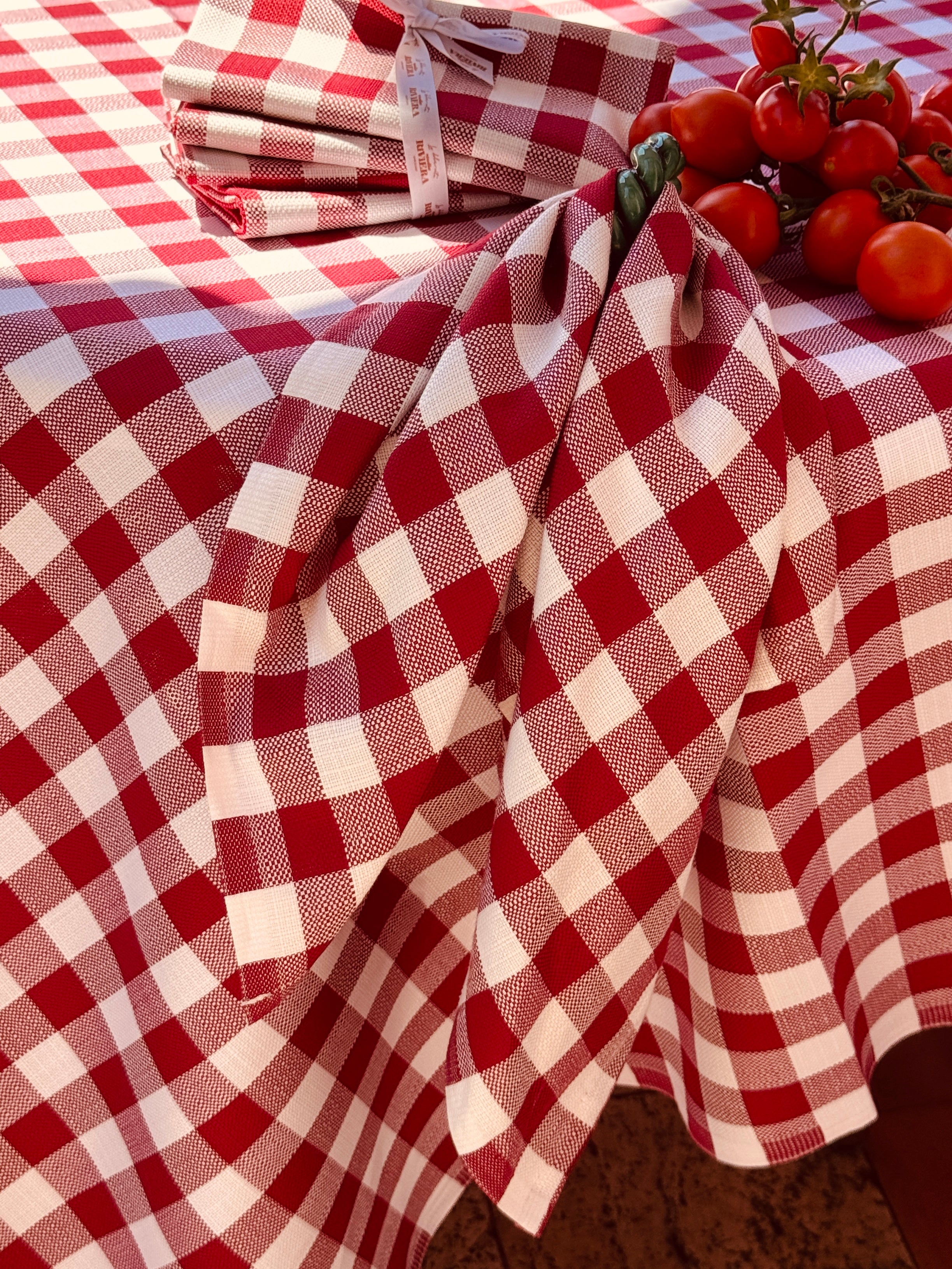 Luxury Italian Tablecloth 180 × 250 cm | "Trattoria Rosso Amalfi"