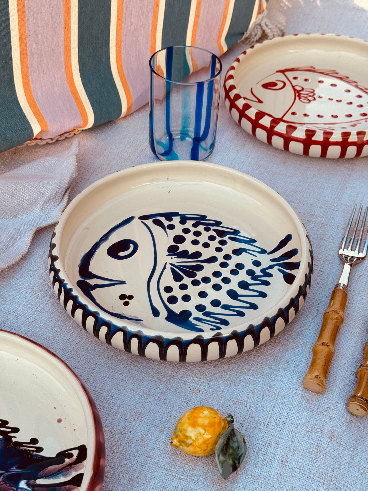Unique Italian Pasta Plate 25cm "Crazy Fish" – Handmade in Puglia
