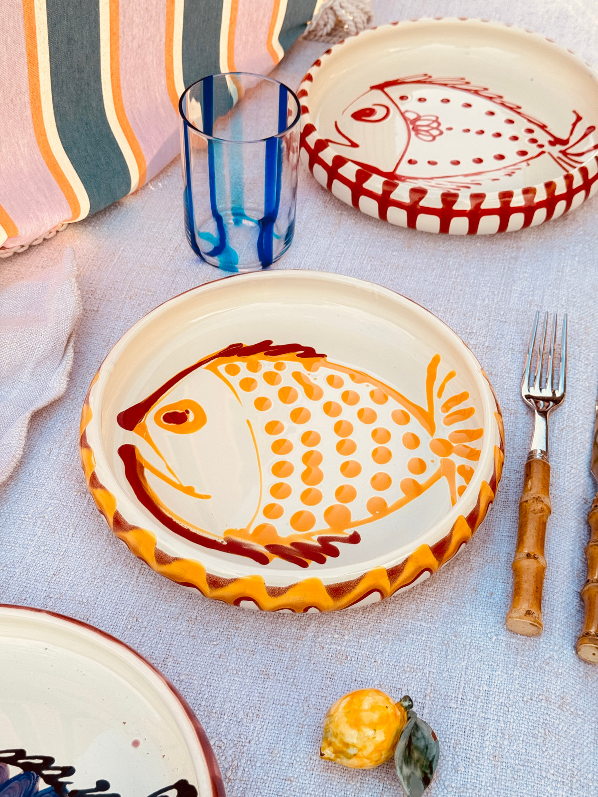 Unique Italian Pasta Plate 25cm "Crazy Fish" – Handmade in Puglia