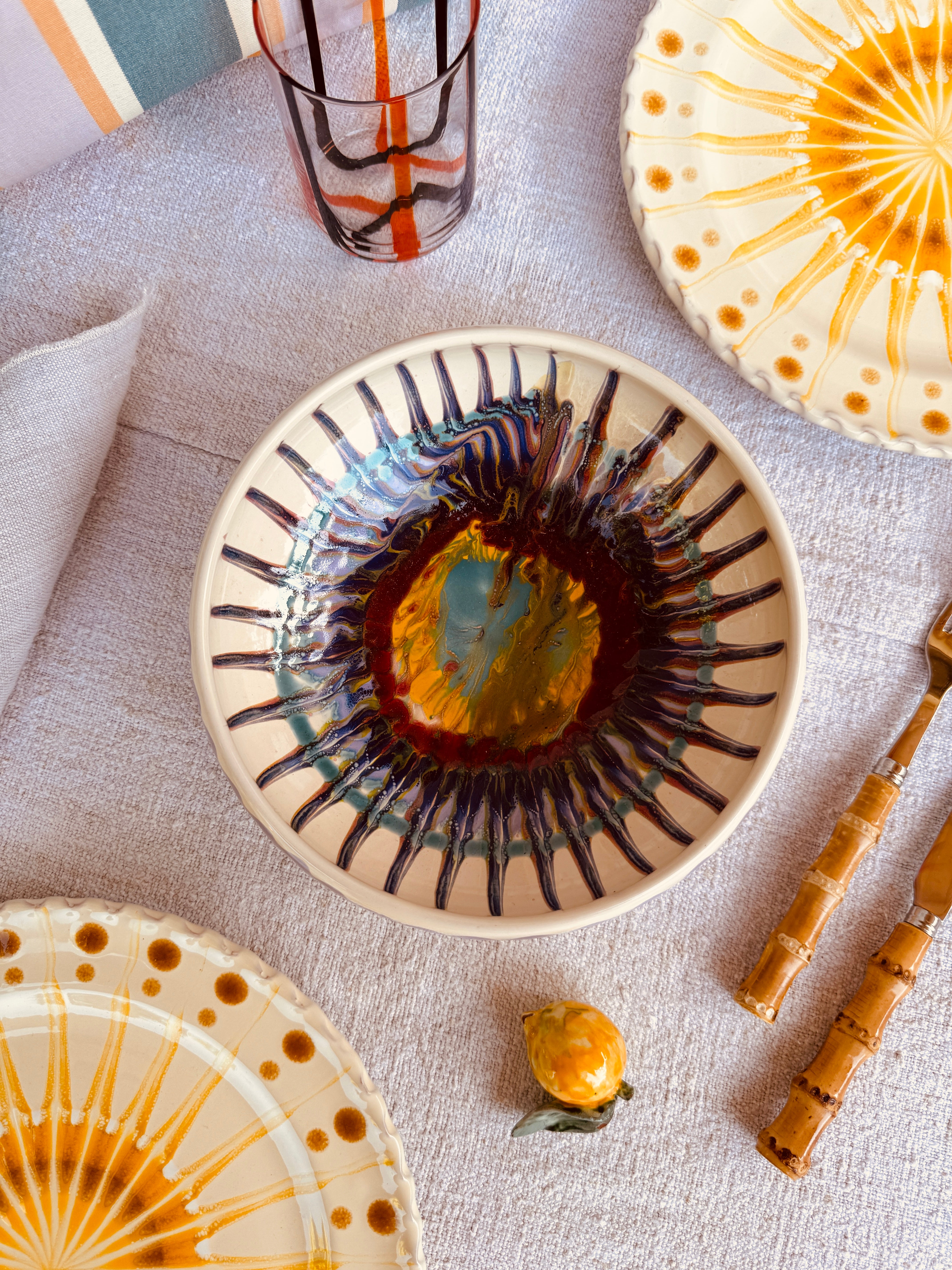 UNIQUE PIECE Psychodelic Bowl – 21 cm “Bordo Tornito”